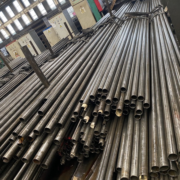 滨城高精密无缝钢管